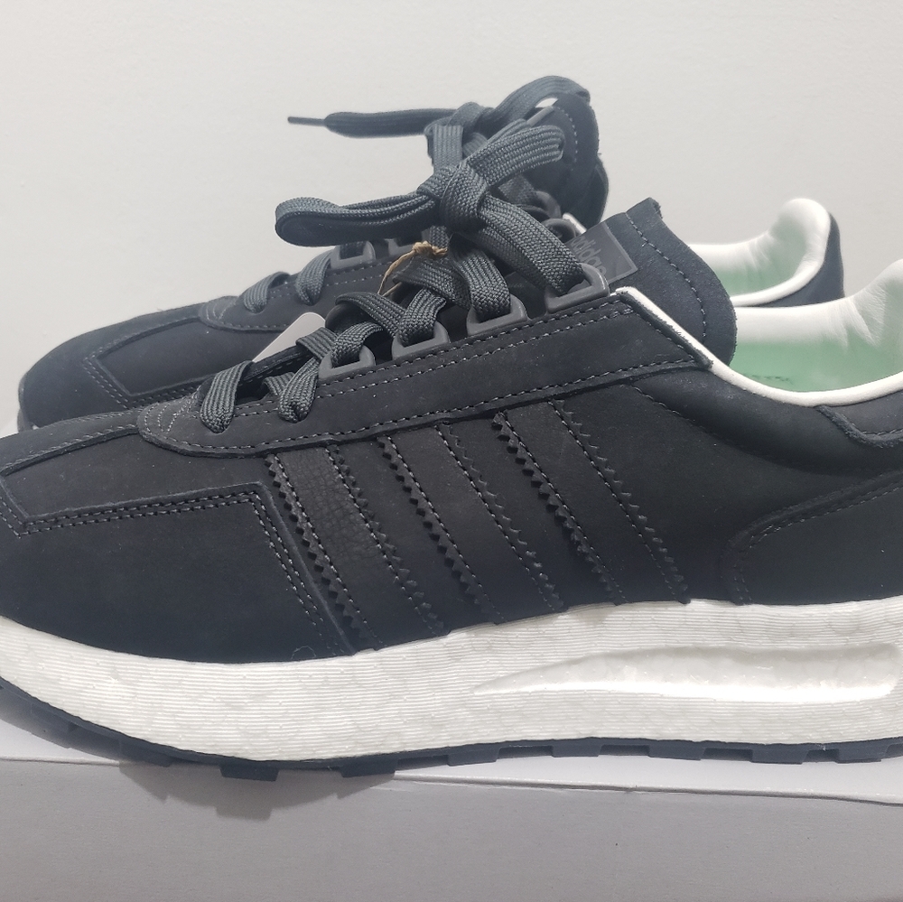 Adidas Entropy E5. (NWT, No Box)